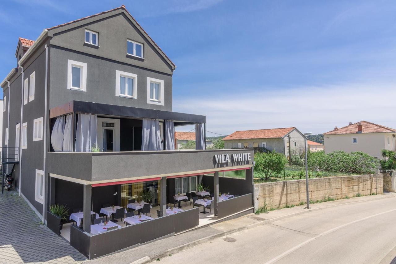 Vila White Trogir Exterior foto