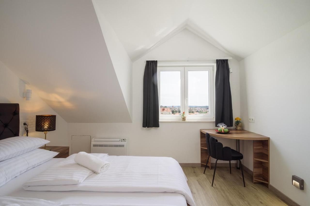 Vila White Trogir Exterior foto